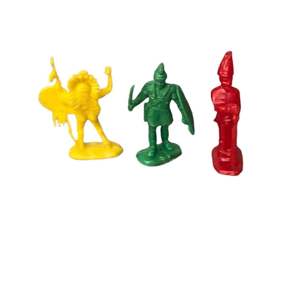 Vintage Mixed Lot of 3 Armored Soldiers Indian Chief Plastic Mini Figs Hong Kong